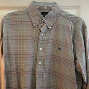 Brand new southern marsh large button down